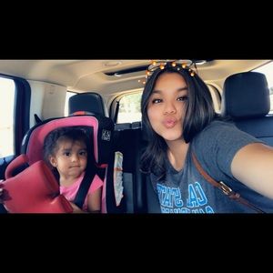 Meet your Posher, Julia